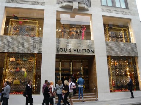 oxford street louis vuitton|louis vuitton 400 oxford street.